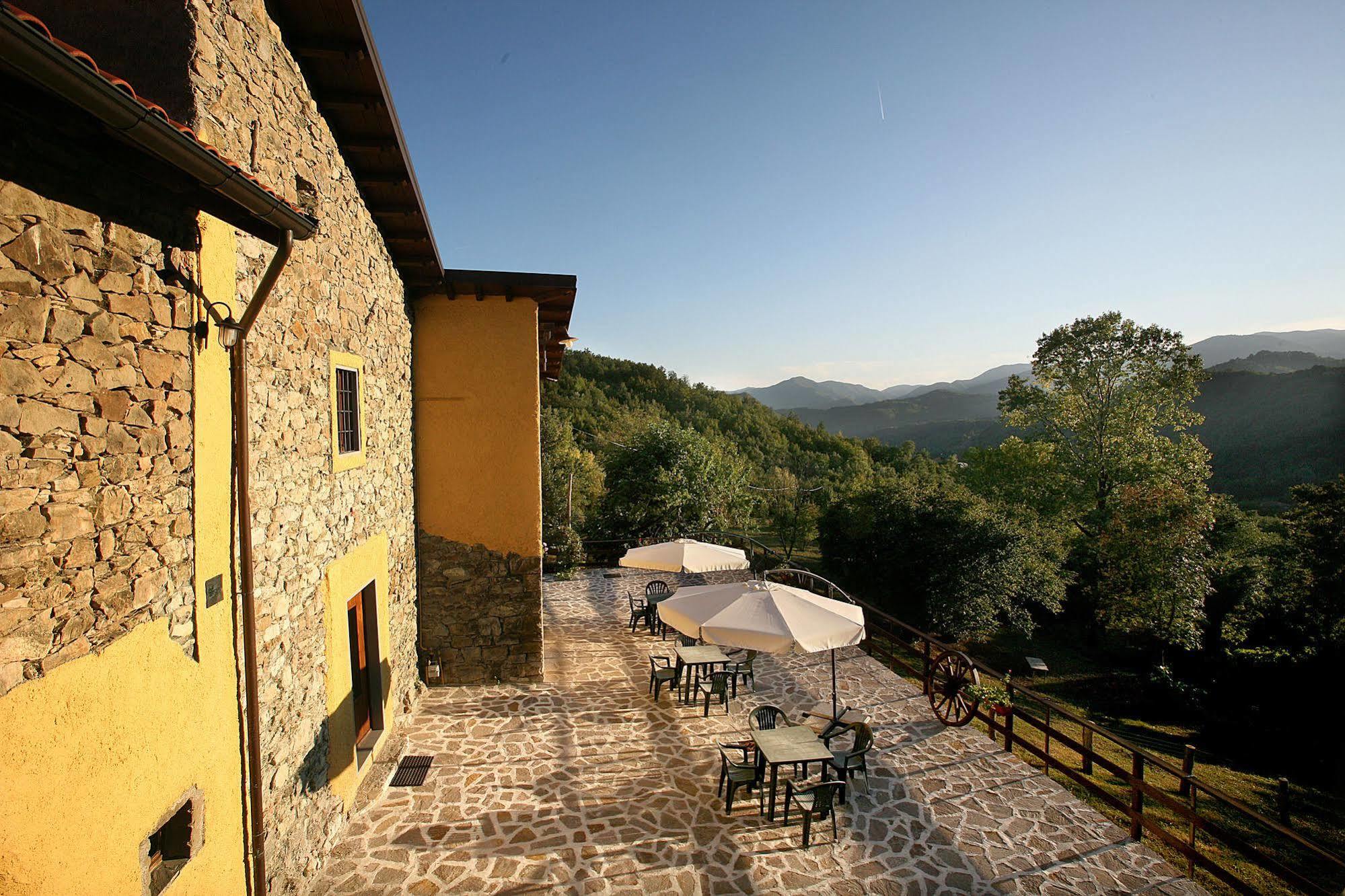 Montelungo Superiore B&B Podere Bramapane מראה חיצוני תמונה
