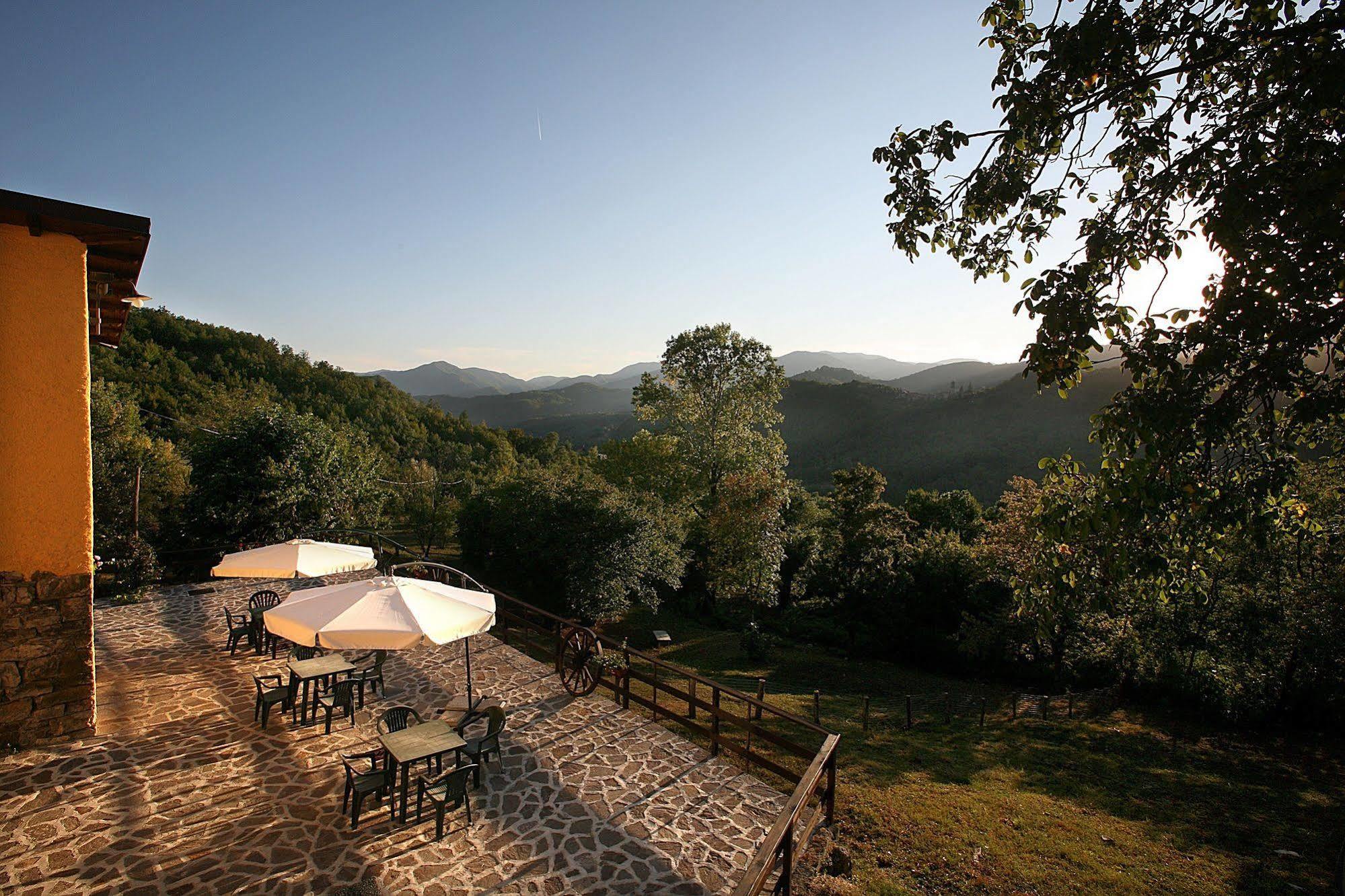 Montelungo Superiore B&B Podere Bramapane מראה חיצוני תמונה