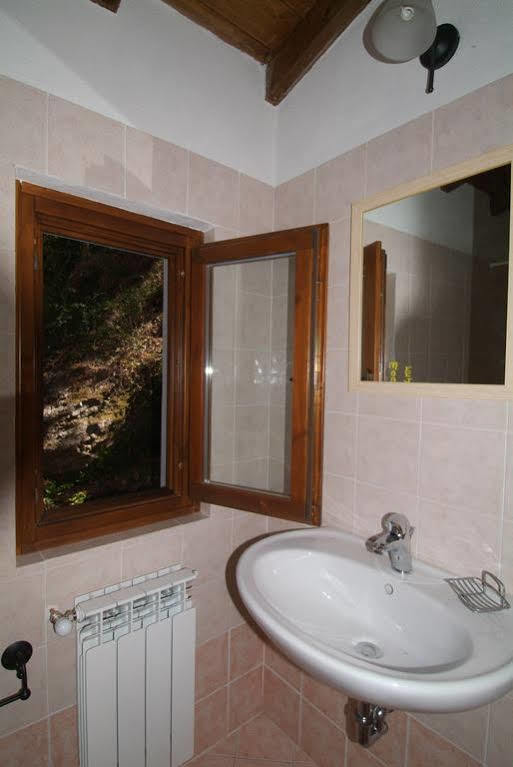 Montelungo Superiore B&B Podere Bramapane מראה חיצוני תמונה